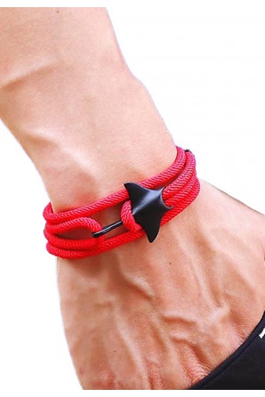 Manta ray bracelet with cord